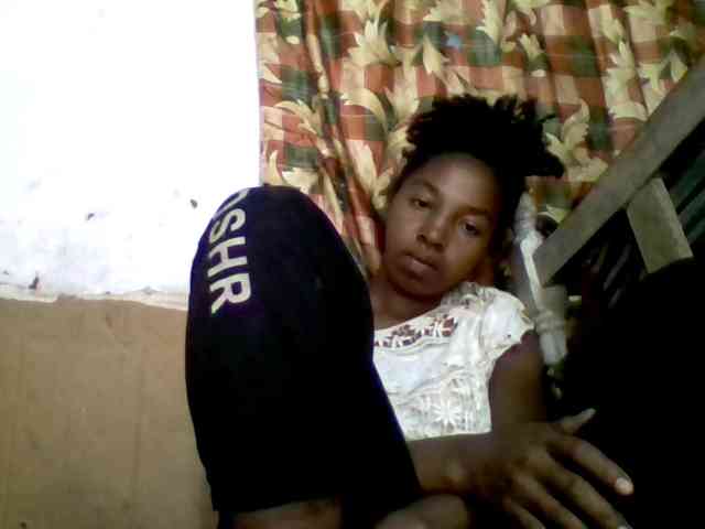 BigHairypussy webcam