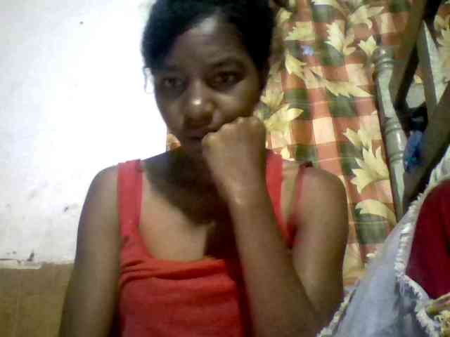 BigHairypussy webcam