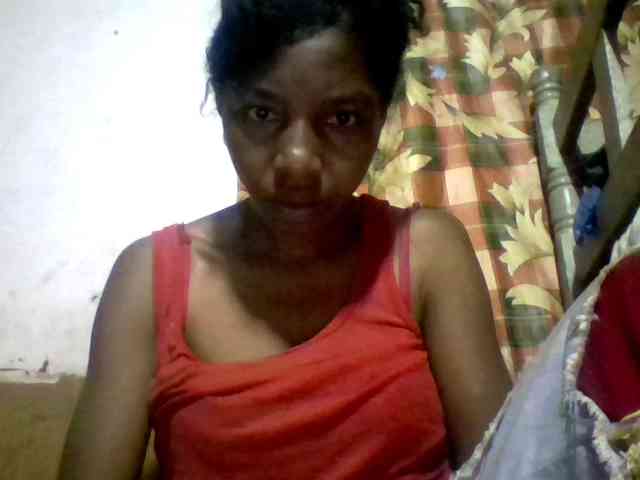 BigHairypussy webcam