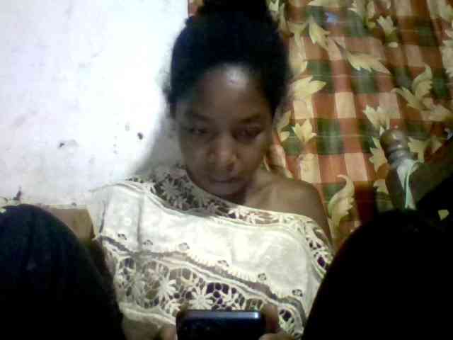 BigHairypussy webcam