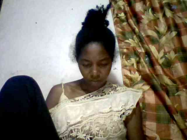 BigHairypussy webcam