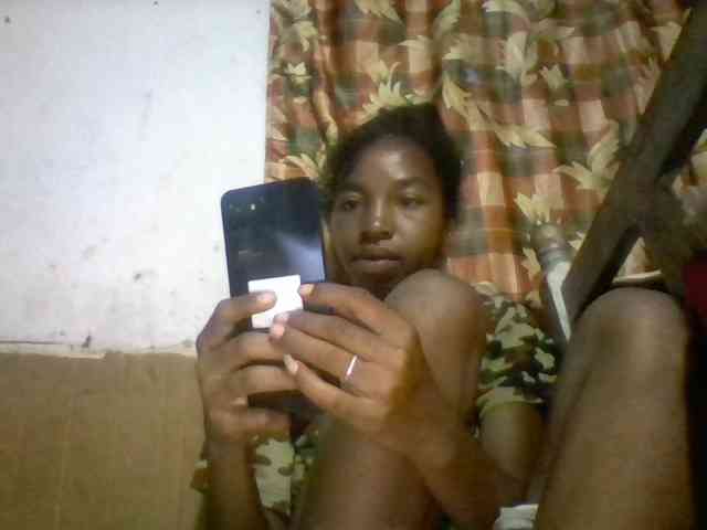 BigHairypussy webcam