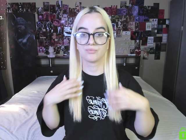 Angel1Bunny live cam on BongaCams