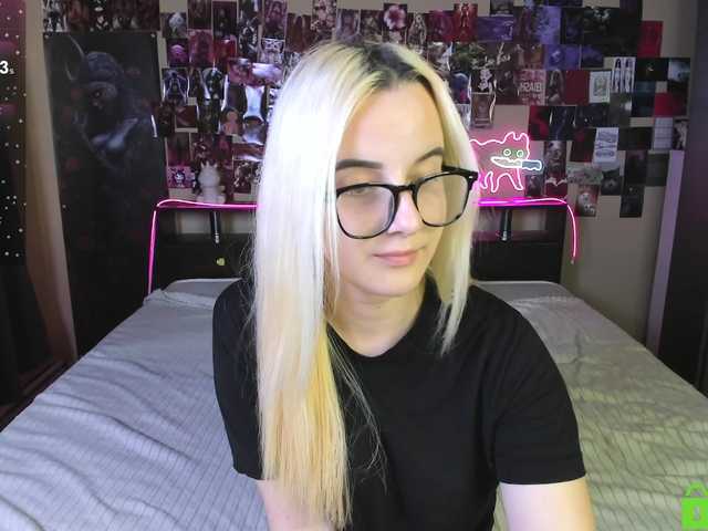 Angel1Bunny live webcam show