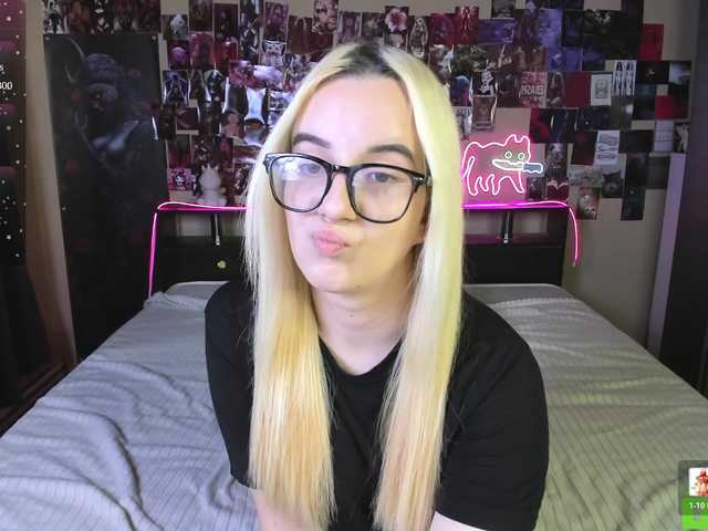 Angel1Bunny live cam on BongaCams