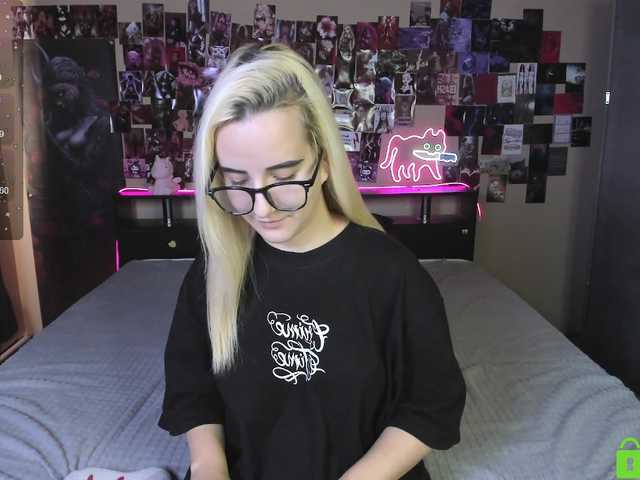 Angel1Bunny live cam on BongaCams