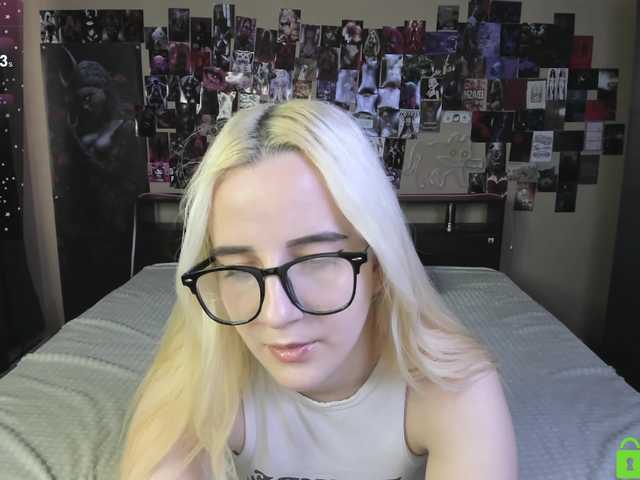 Angel1Bunny live cam on BongaCams