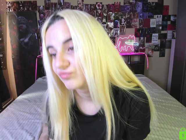 Angel1Bunny live cam on BongaCams