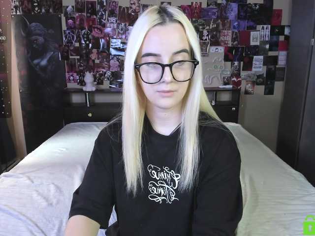 Angel1Bunny live cam on BongaCams