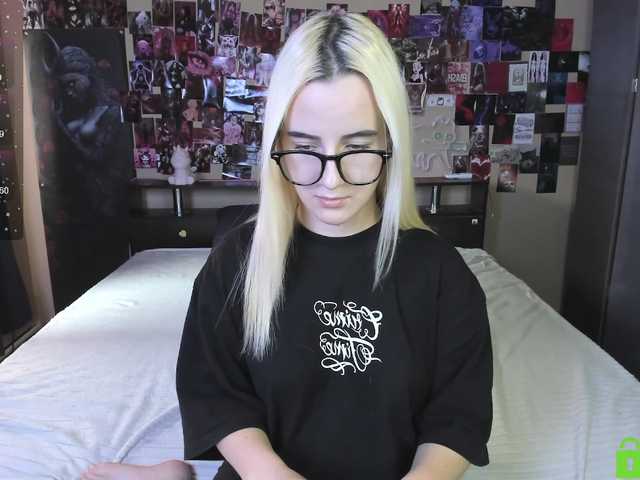 Angel1Bunny live cam on BongaCams