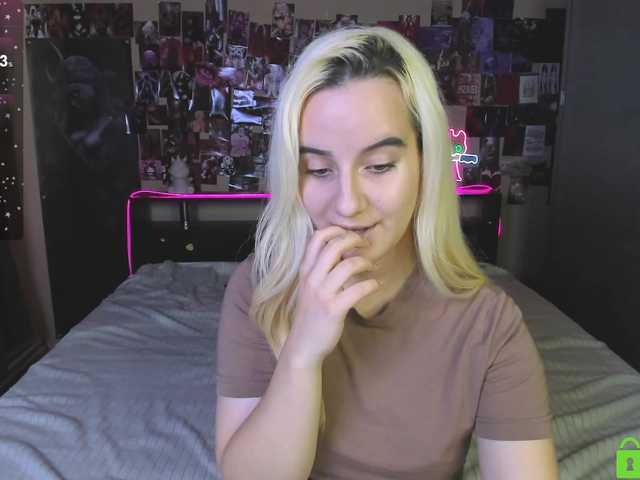 Angel1Bunny live cam on BongaCams