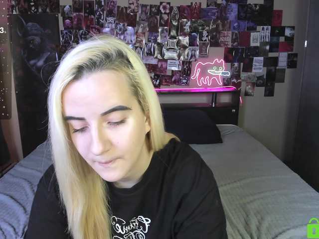 Angel1Bunny live cam on BongaCams