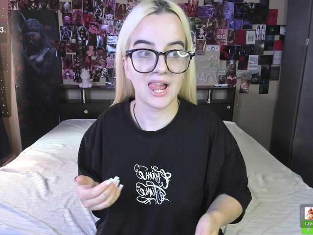 Angel1Bunny live cam on BongaCams
