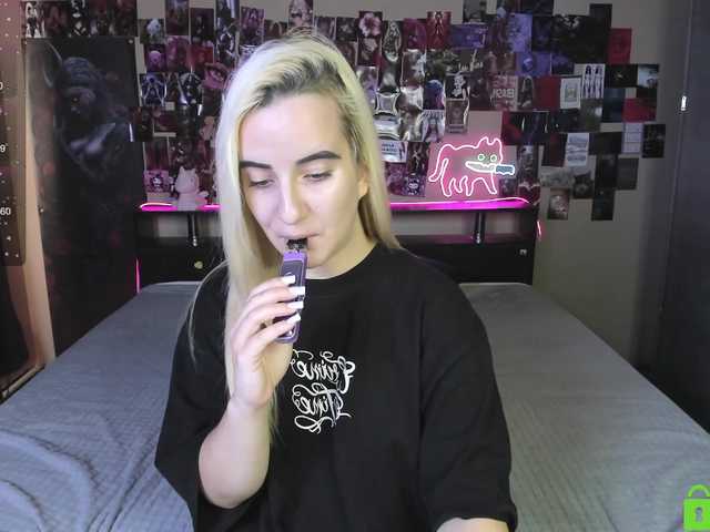 Angel1Bunny live cam on BongaCams