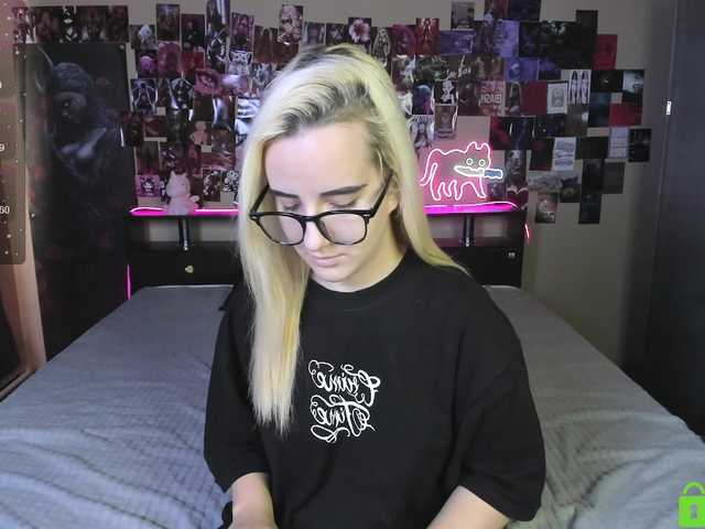 Angel1Bunny live cam on BongaCams