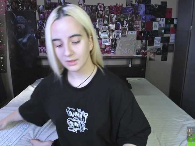 Angel1Bunny live cam on BongaCams