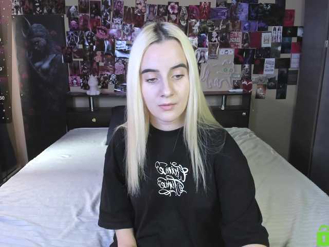 Angel1Bunny live cam on BongaCams