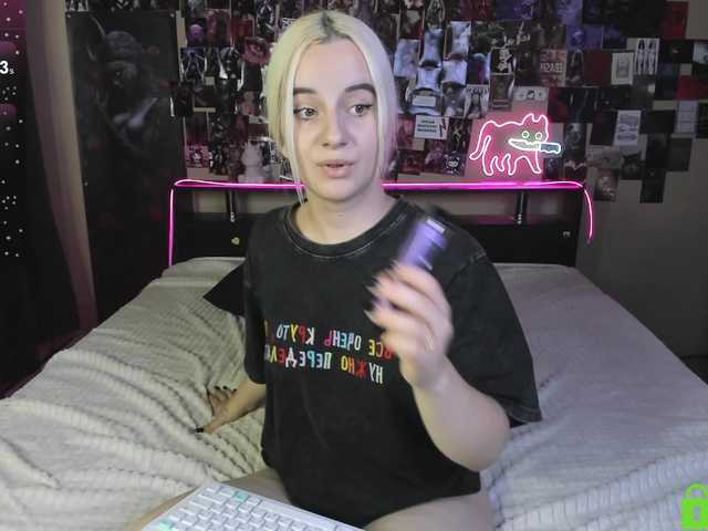 Angel1Bunny live cam on BongaCams