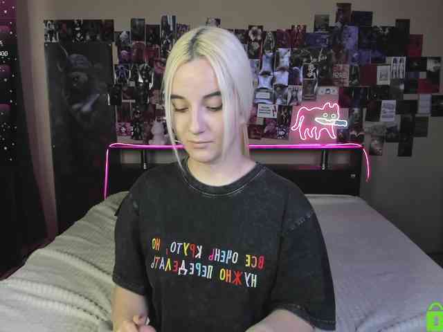 Angel1Bunny webcam