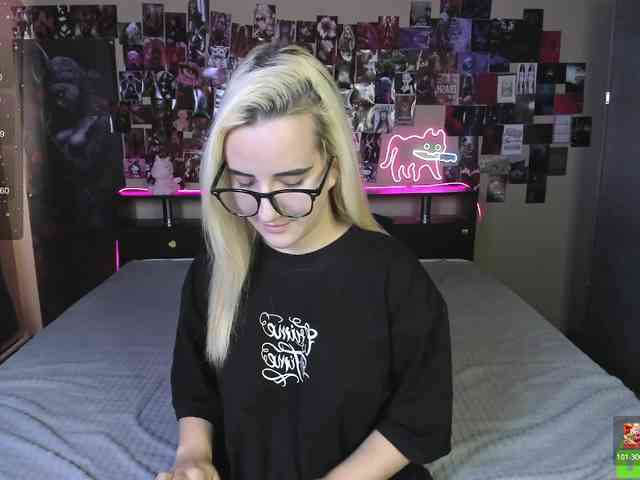 Angel1Bunny webcam