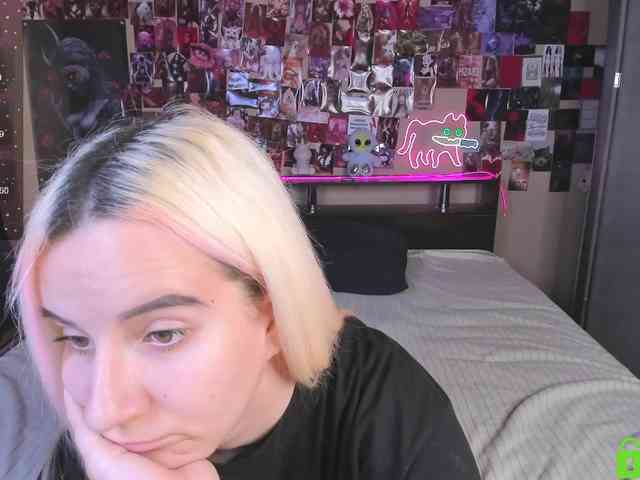 Angel1Bunny webcam