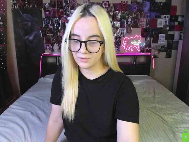 Angel1Bunny webcam