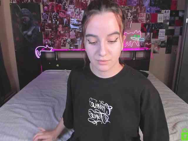 Angel1Bunny webcam