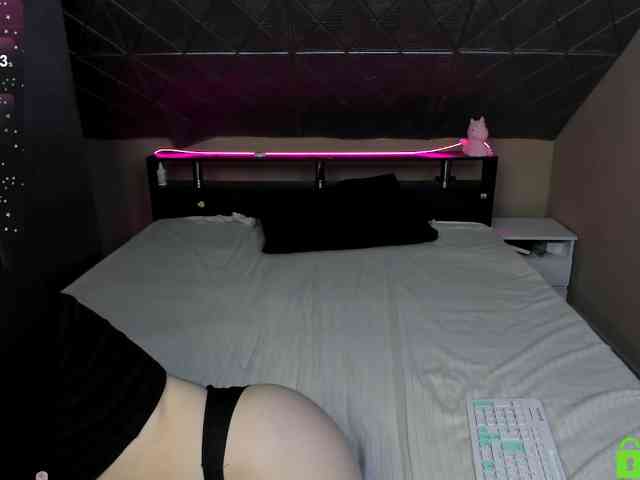 Angel1Bunny webcam