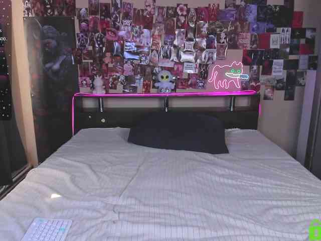 Angel1Bunny webcam
