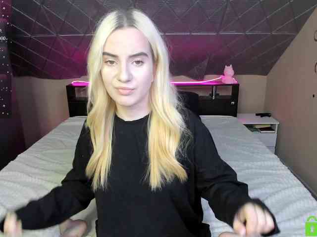 Angel1Bunny webcam