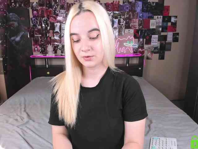 Angel1Bunny webcam