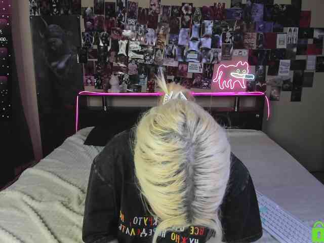 Angel1Bunny webcam