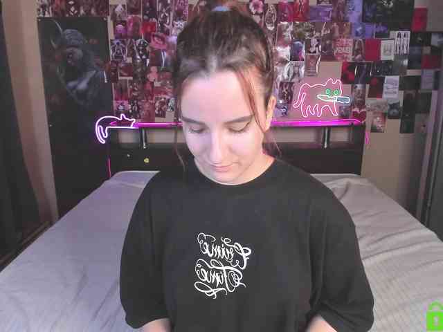 Angel1Bunny webcam