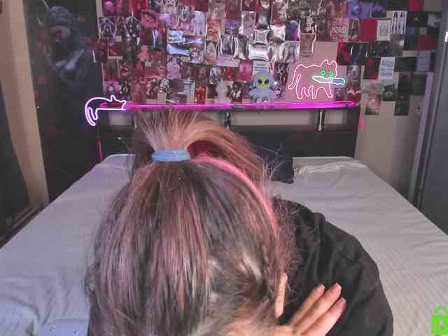 Angel1Bunny webcam