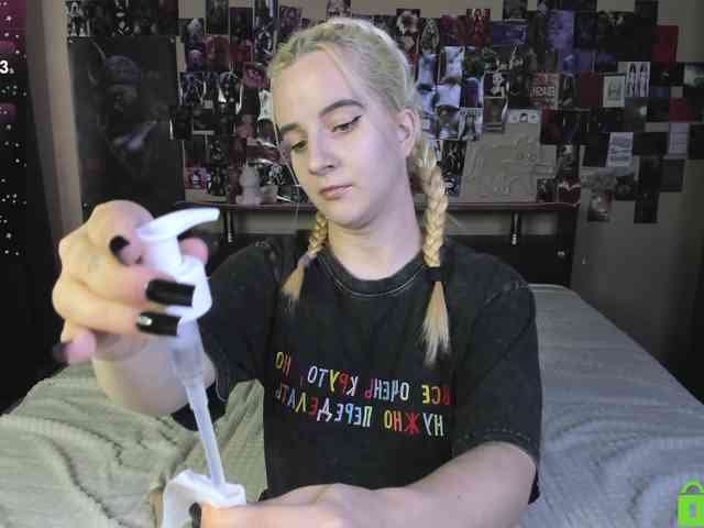 Angel1Bunny webcam
