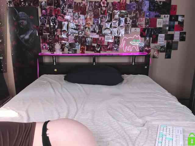 Angel1Bunny webcam