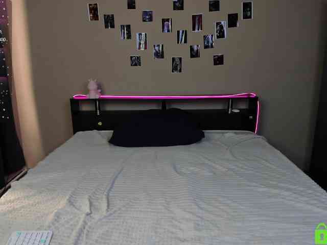 Angel1Bunny webcam