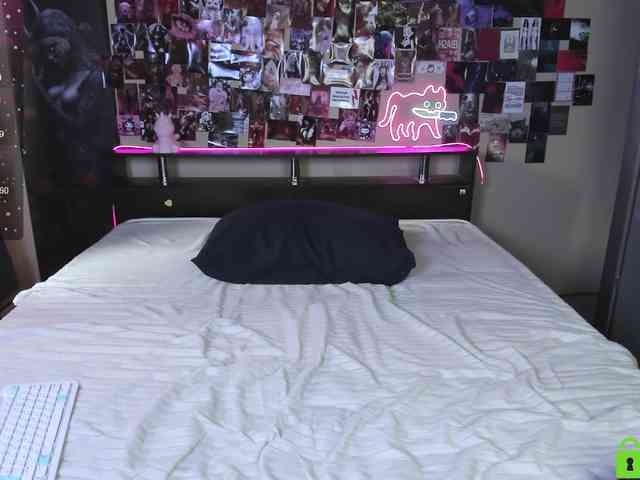 Angel1Bunny webcam