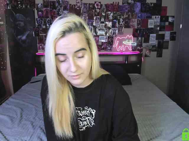 Angel1Bunny webcam