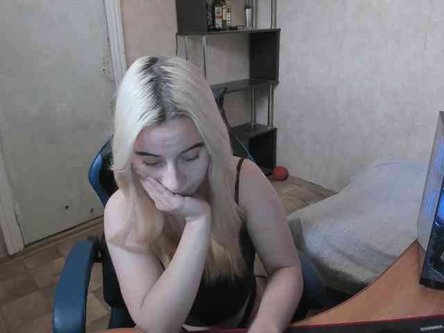 Angel1Bunny webcam