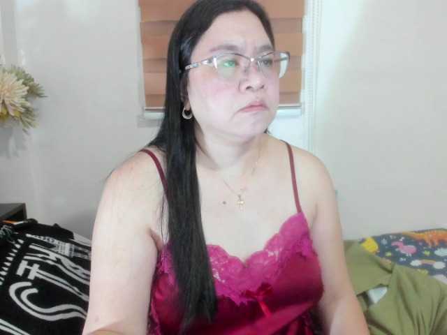 Dream-Girl — live female cam