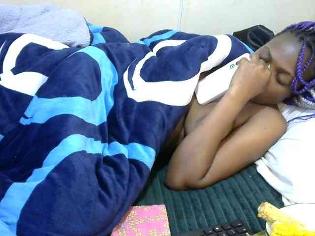 Cuteallianah webcam