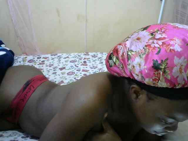 Cuteallianah webcam