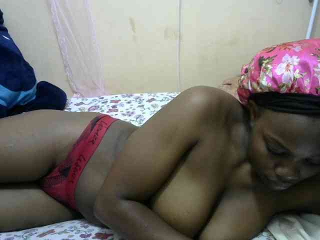 Cuteallianah webcam