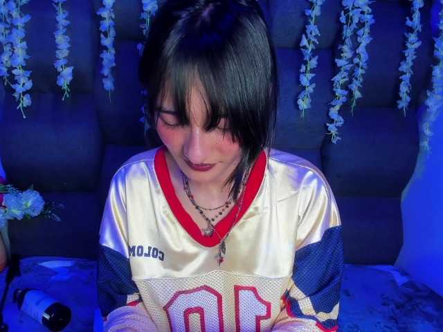 DaniDream live cam on BongaCams