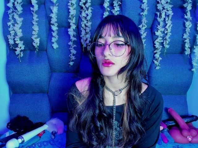 DaniDream live cam on UnifiedCams