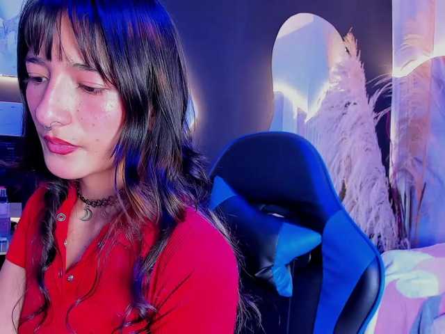 DaniDream live cam on BongaCams