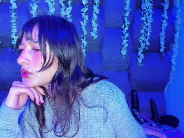 DaniDream live cam on BongaCams