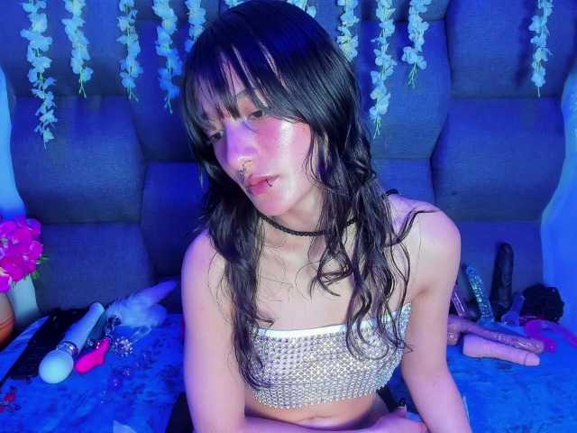 DaniDream live cam on BongaCams