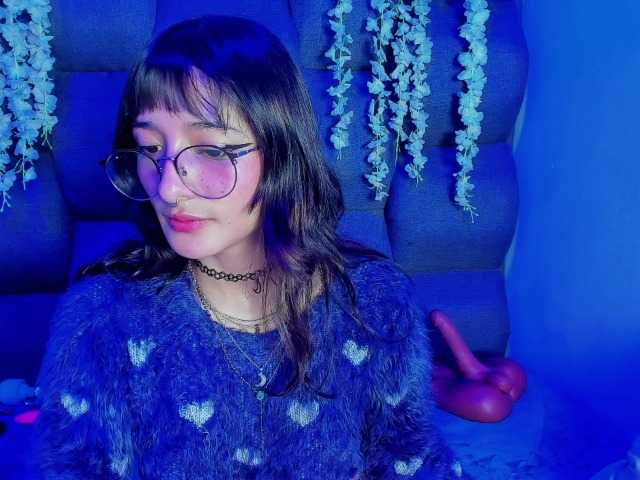 DaniDream live cam on BongaCams